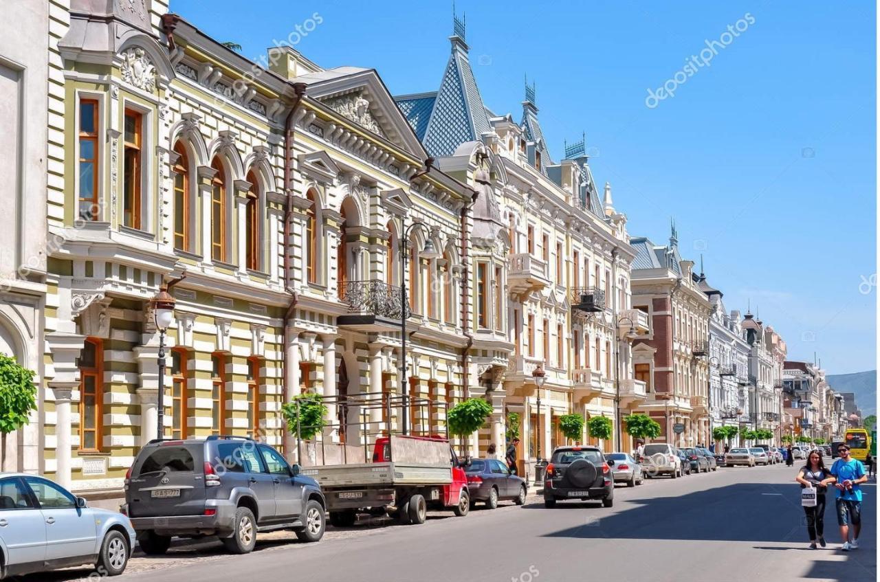 Comfortable House On Marjanishvili Tbilisi Exterior photo